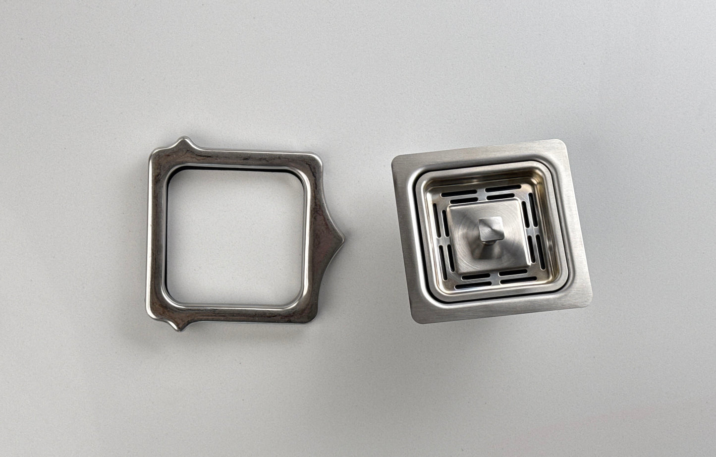 Workstation Ledge Farm / Apron Sink 16 Gauge Stainless Steel Square Drain Single Bowl Includes 10 Accessories