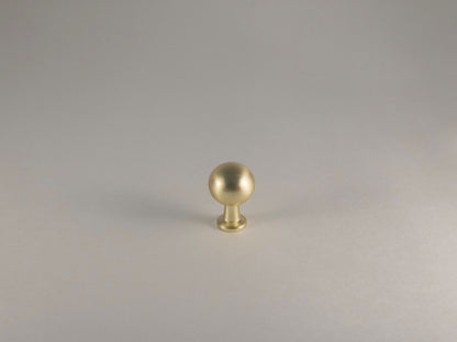 gold_round knob